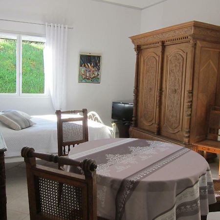 Le Quatorze Daire Laroque-des-Albères Dış mekan fotoğraf